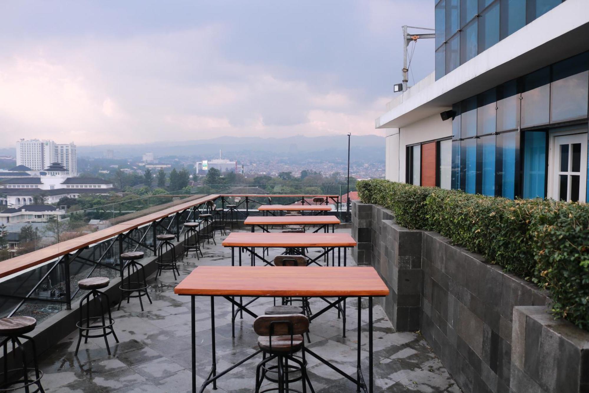 De Paviljoen Bandung